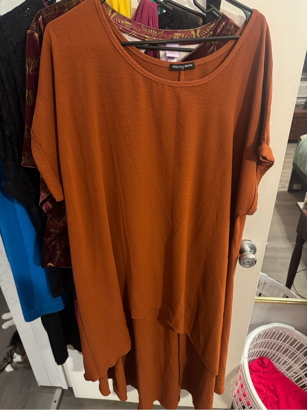 cha cha vente Burnt Orange Short Sleeve Tunic Dress